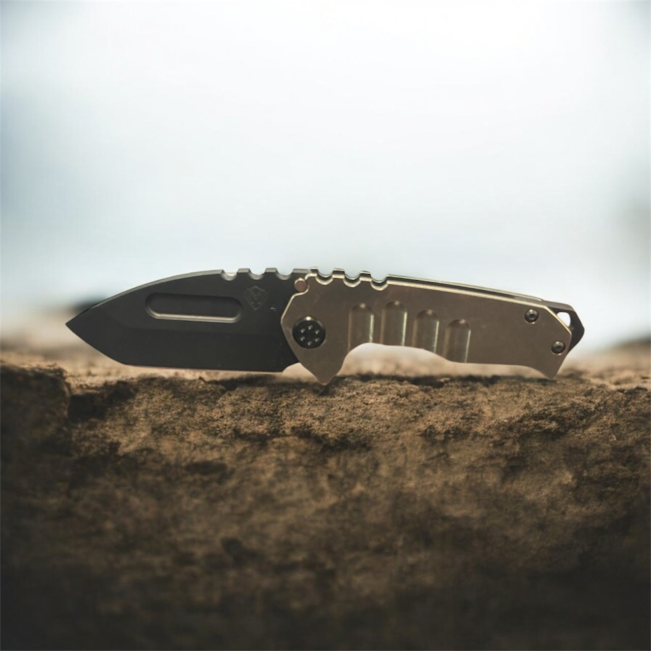 Medford Praetorian Genesis T – S45VN DLC Tanto Blade, Tumbled Handle and Spring